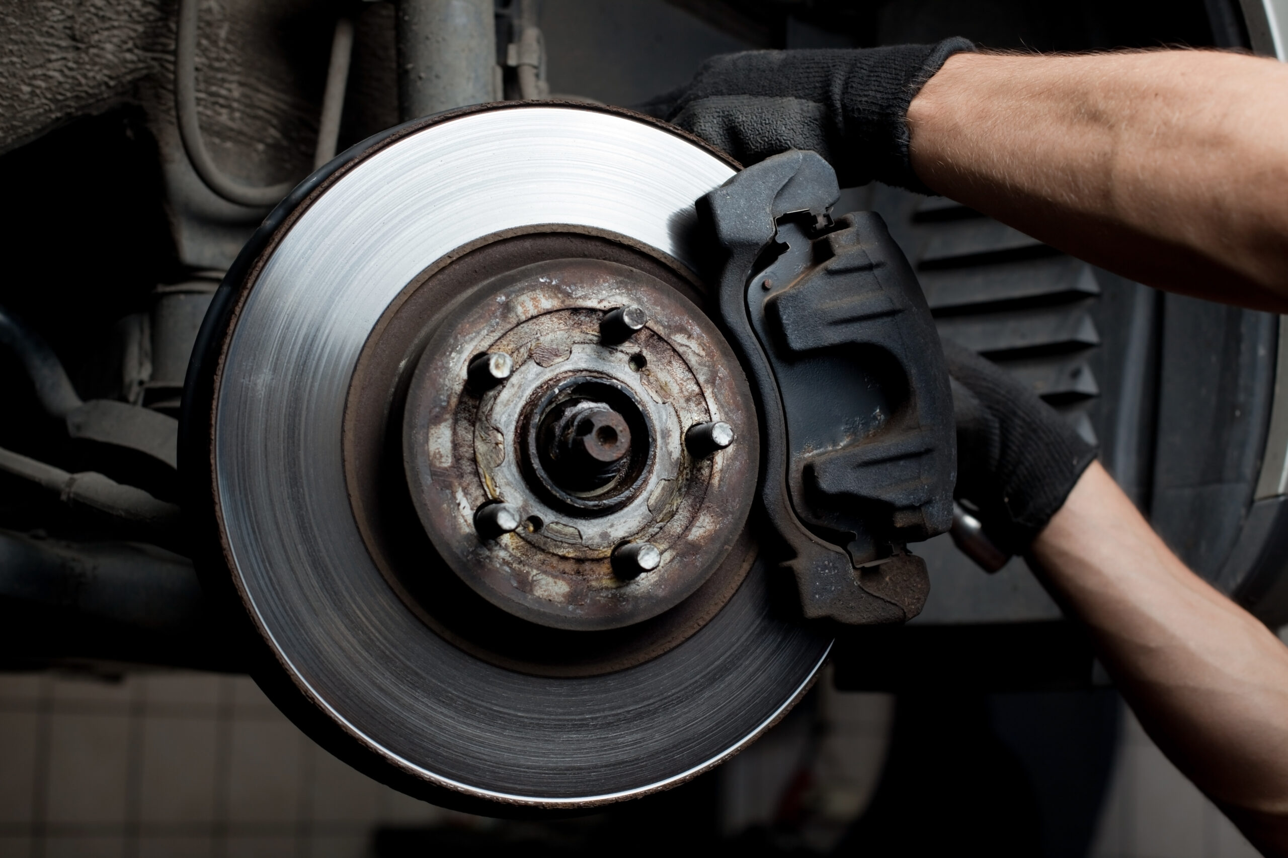 Signs Your Brakes Need Checking – Advice from Your Trusted Eastbourne Mechanics